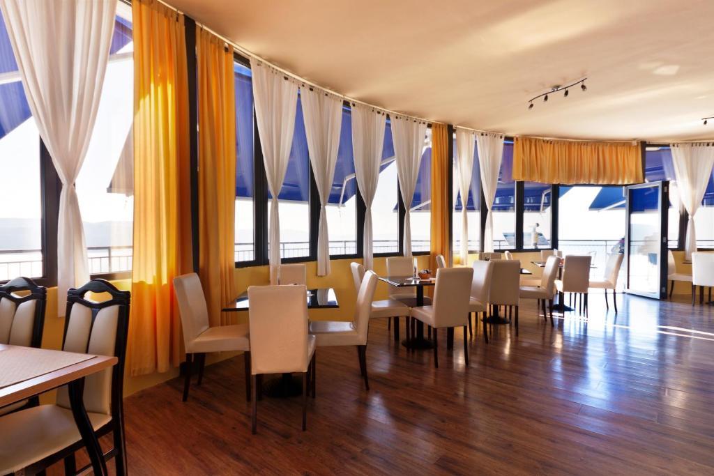 Hotel Flanona Plomin Buitenkant foto